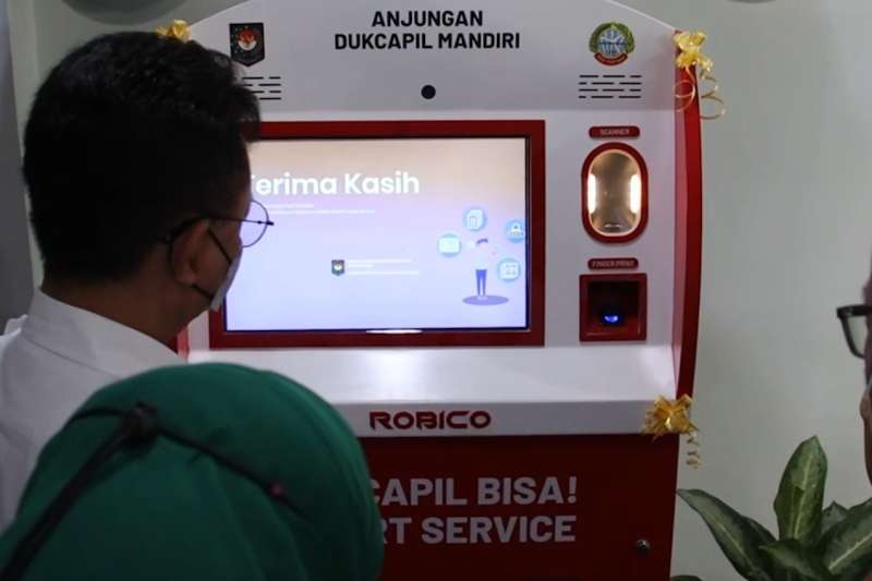Pemkot Pontianak luncurkan mesin Anjungan Dukcapil Mandiri