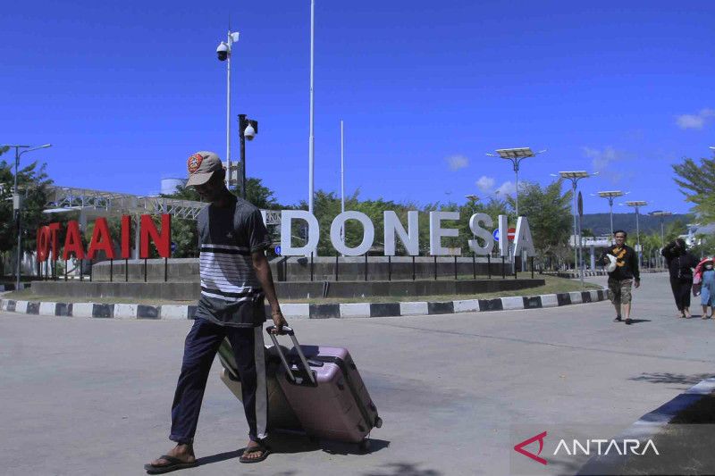 PPKM dilonggarkan, pelintas batas di PLBNT Mota Ain meningkat hingga 50 orang per hari