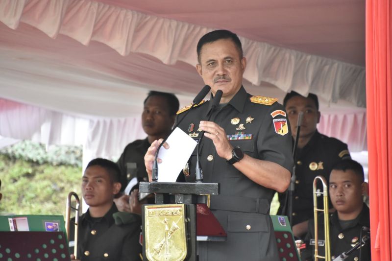 Pangdam XIII/Merdeka: TNI harus bersatu dan berjuang bersama rakyat