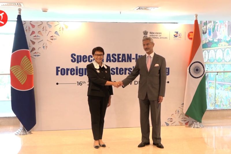 Menlu Retno hadiri pertemuan khusus menteri ASEAN-India