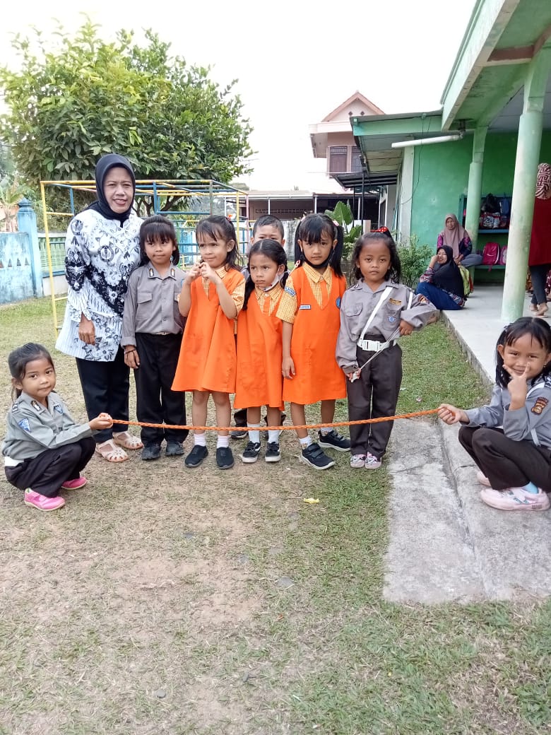 Meningkatkan Kemampuan Motorik Kasar Anak Melalui Permainan Tradisional ...