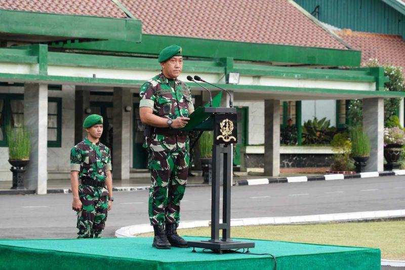 Gubernur Akmil ajak taruna siap jadi petarung bangsa