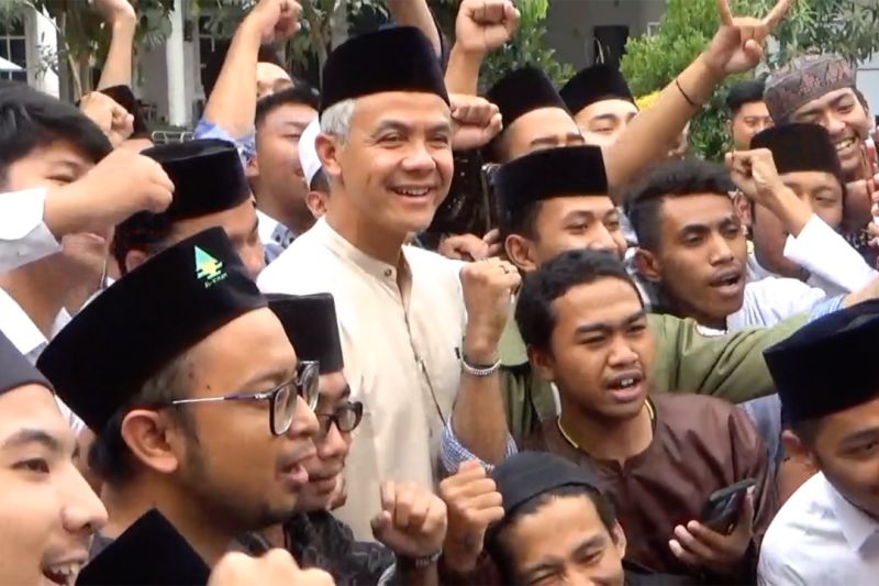 Merasa dekat dengan KH Hasyim Muzadi, Ganjar kunjungi Ponpes Al-Hikam