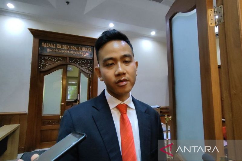 Kemarin, peluang Gibran sampai KPU soal putusan MK