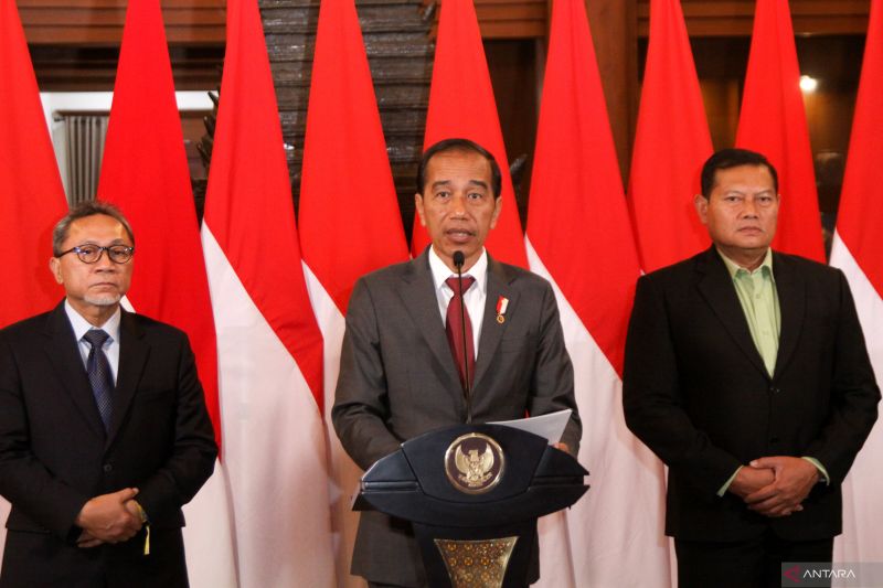 Presiden Jokowi bertolak ke Riyadh menghadiri KTT OKI