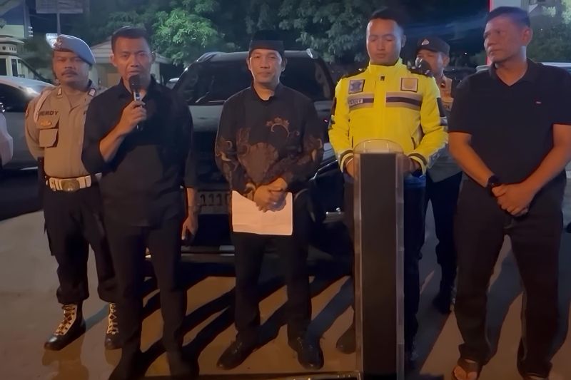 Polisi tindak kendaraan kampanye pakai pelat dinas Polri di Tangerang