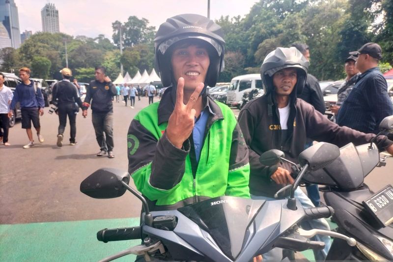 Menantu Jokowi hadiri kampanye Prabowo-Gibran dengan ojek online