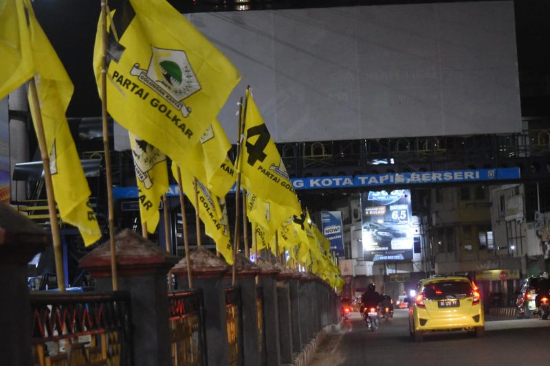 Pengamat sebut Golkar paling totalitas mendukung program Joko Widodo
