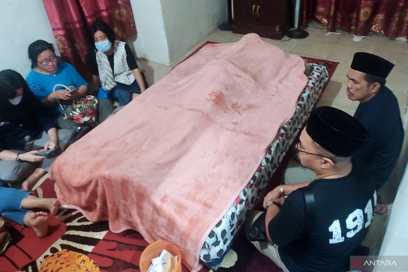 MPR minta pemerintah beri santunan keluarga petugas kpps meninggal