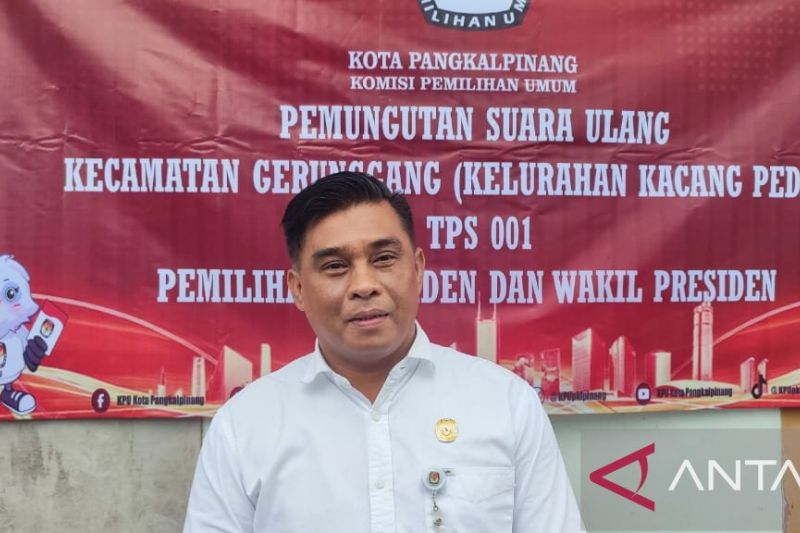 KPU Pangkalpinang gelar PSU di TPS 01 Kacang Pedang
