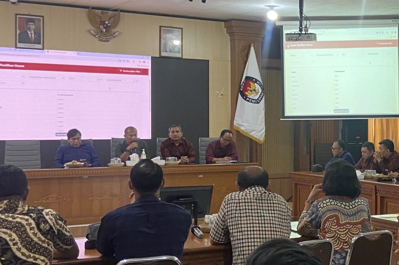 KPU 28 Maret jawab gugatan paslon 1 soal bansos Jokowi di Bali