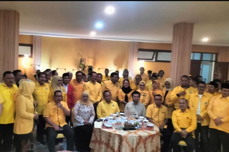 Khofifah sebut dukungan Golkar pada Pilkada Jatim tanpa mahar